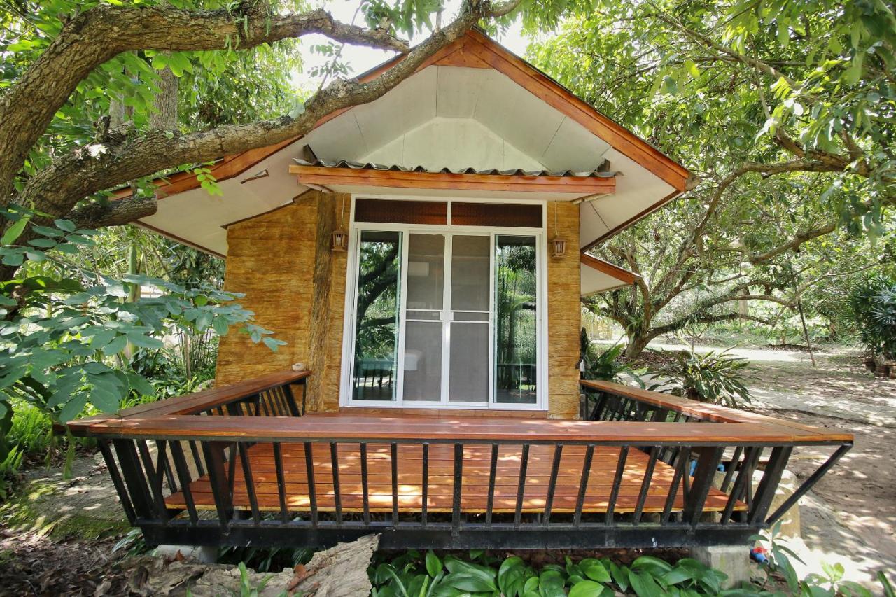 Mon Saeng Jun Homestay Ban Na Meng Exterior foto