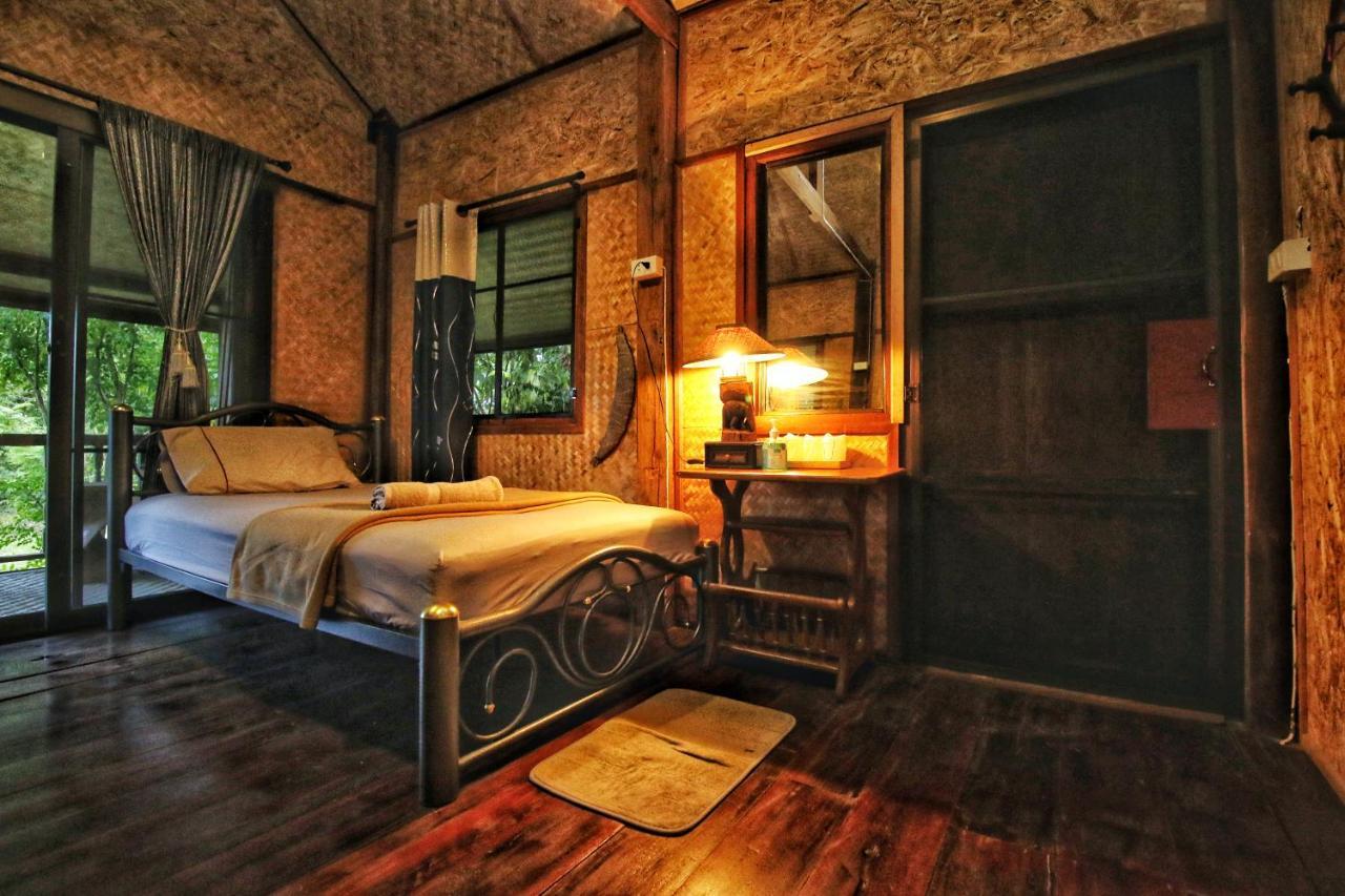Mon Saeng Jun Homestay Ban Na Meng Exterior foto