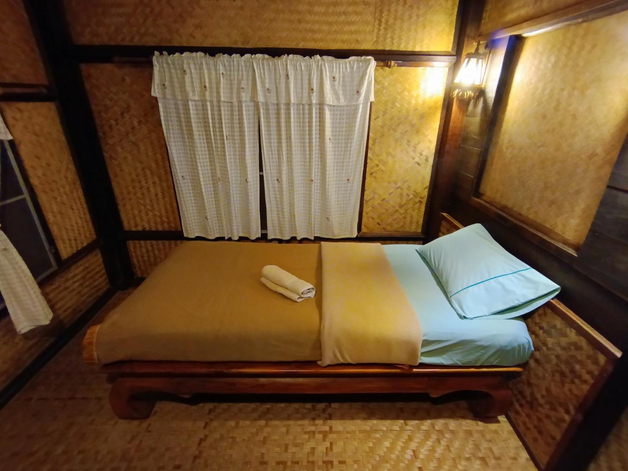 Mon Saeng Jun Homestay Ban Na Meng Exterior foto