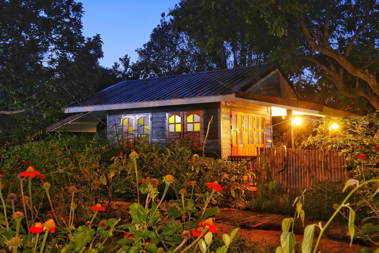 Mon Saeng Jun Homestay Ban Na Meng Exterior foto